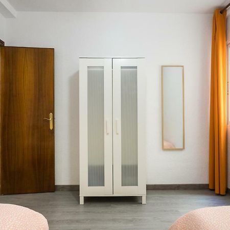 Lovely, New, Bright 3 Mins To Beach Apt 105 Sq Meters 알리칸테 외부 사진