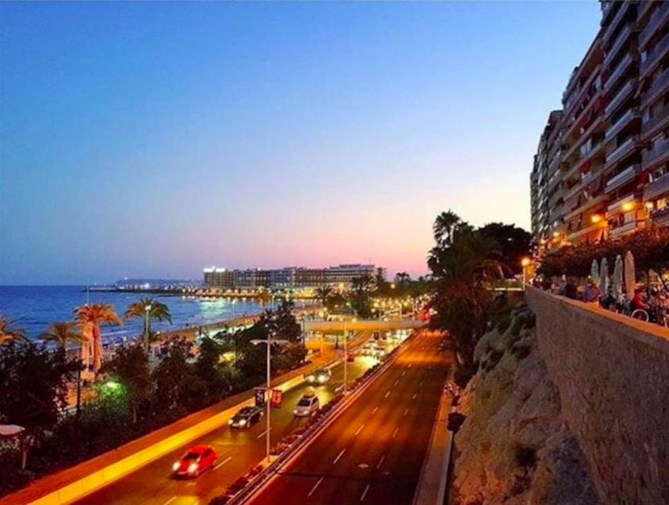 Lovely, New, Bright 3 Mins To Beach Apt 105 Sq Meters 알리칸테 외부 사진