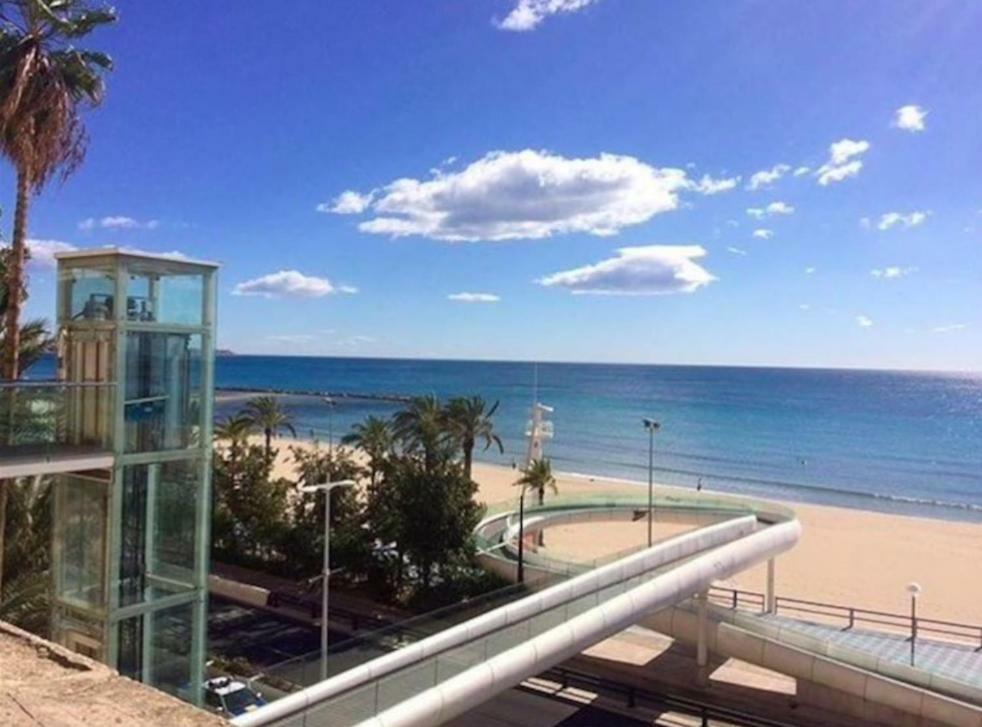 Lovely, New, Bright 3 Mins To Beach Apt 105 Sq Meters 알리칸테 외부 사진